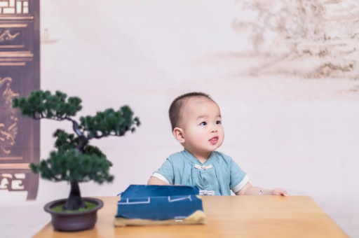 库尔勒二个月宝宝做哪些训练 库尔勒二个月宝宝做哪些训练