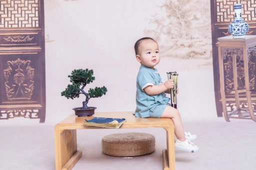 库尔勒宝宝几个月笑出声 库尔勒宝宝几个月笑出声